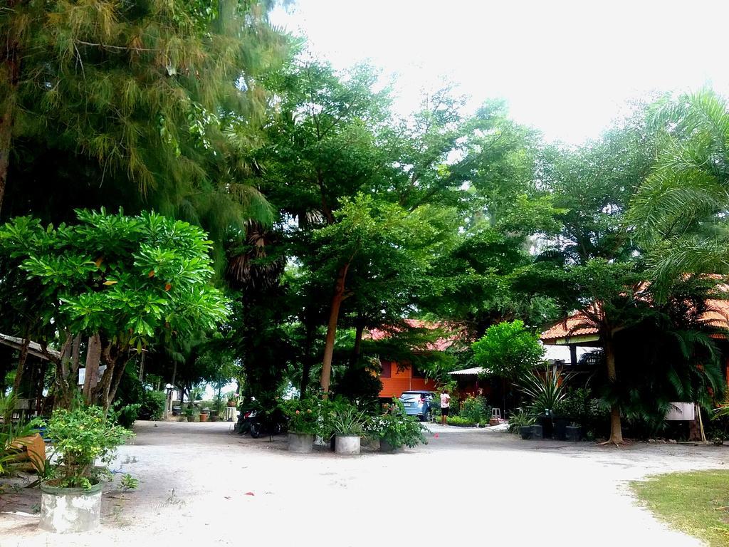 บ้านสนมณีโฮมสเตย์ Bansonmanee Homestay Khanom Εξωτερικό φωτογραφία