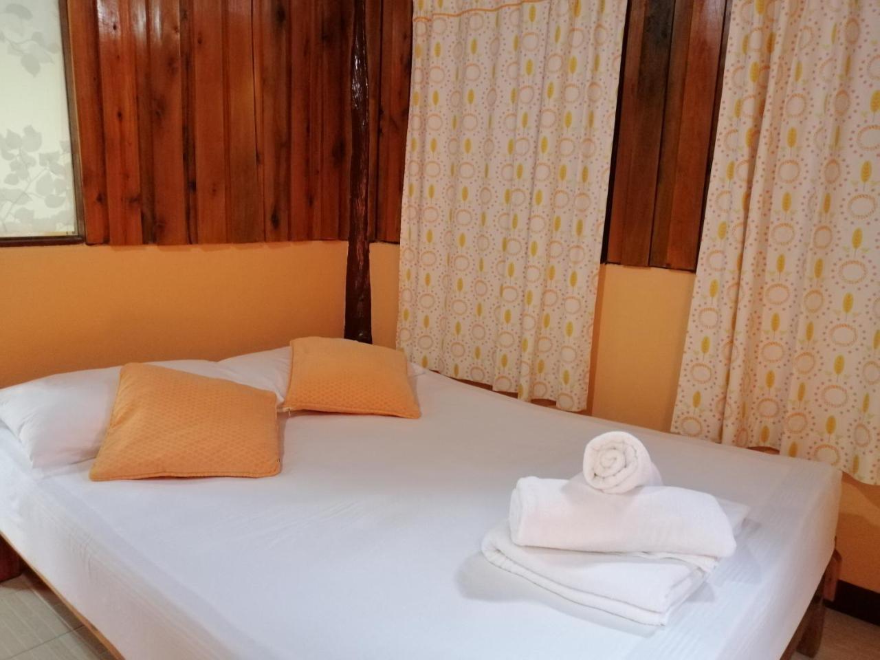 บ้านสนมณีโฮมสเตย์ Bansonmanee Homestay Khanom Εξωτερικό φωτογραφία